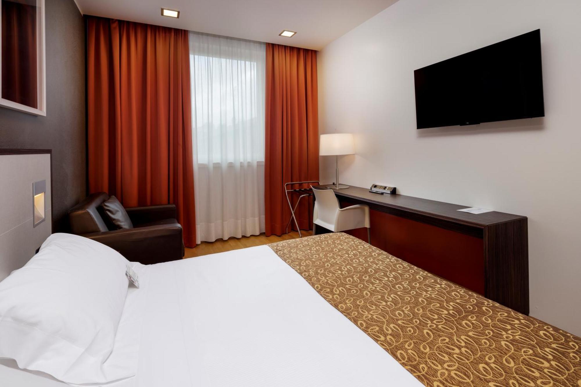 Best Western Falck Village Milano Sesto Сесто Сан Джовани Екстериор снимка